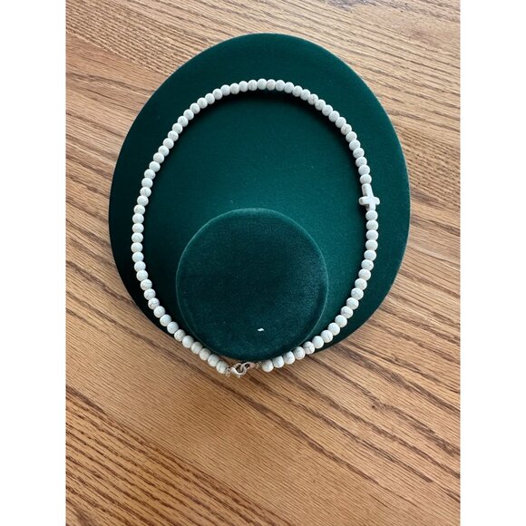 White Howlite Beaded Necklace With Cross Accent & Lobster Clasp Closure - Picture 3 of 7